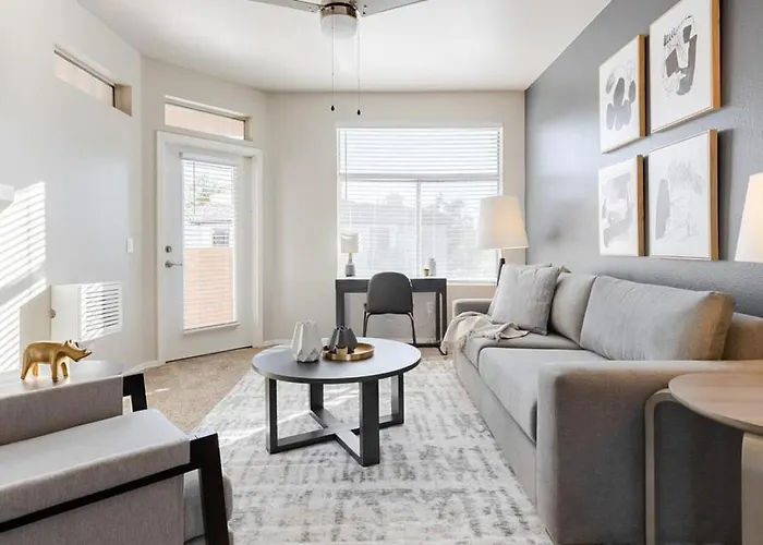 Landing Modern With Amazing Amenities * Phoenix